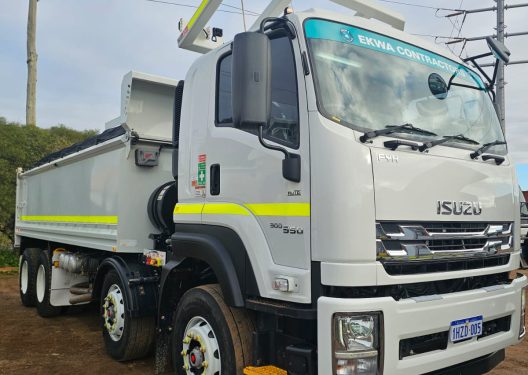 Isuzu 8x4